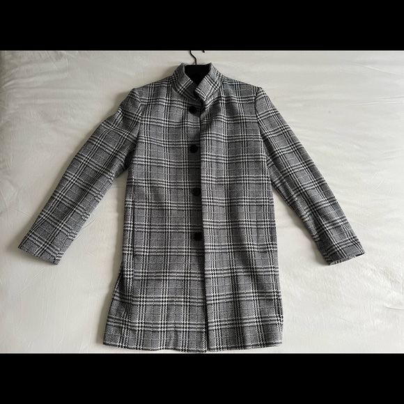 Check Coat - Picture 2 of 4